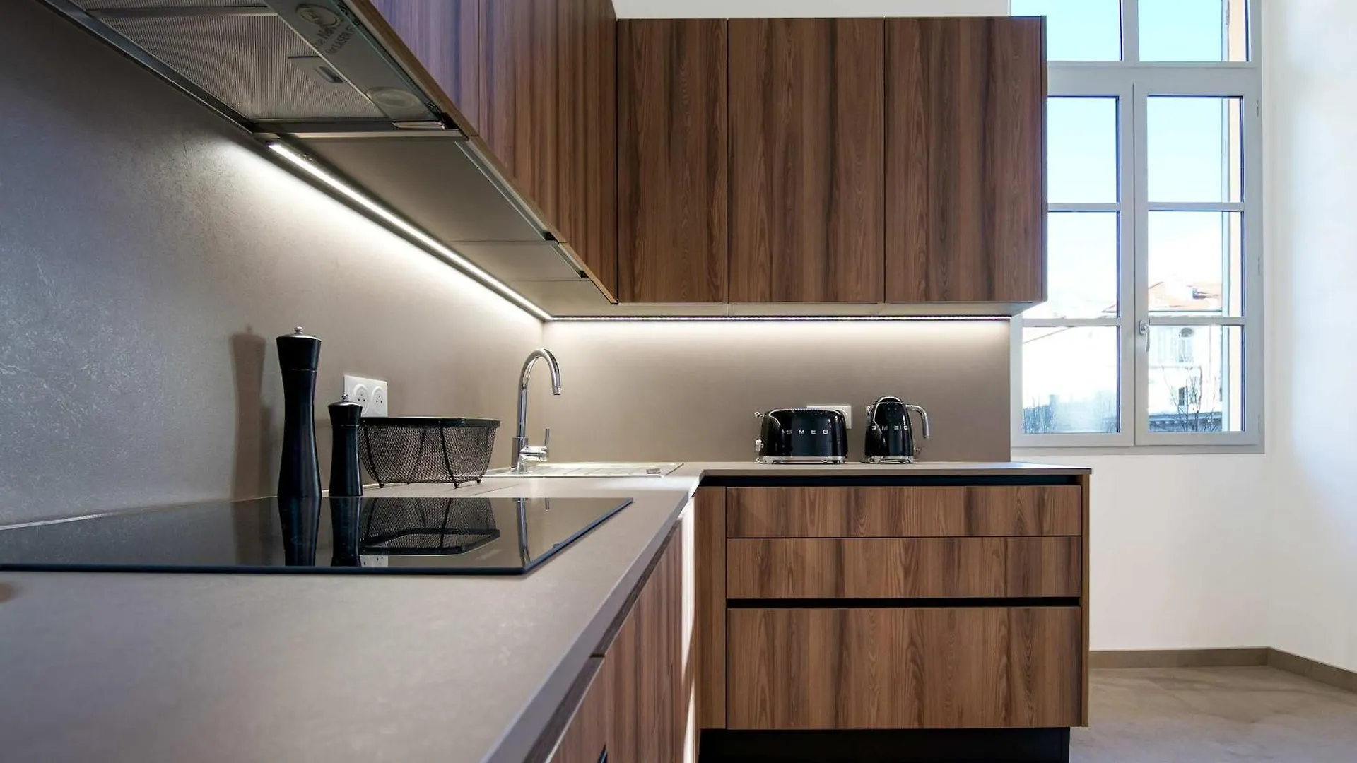 Massena Infinity Apartment Nice