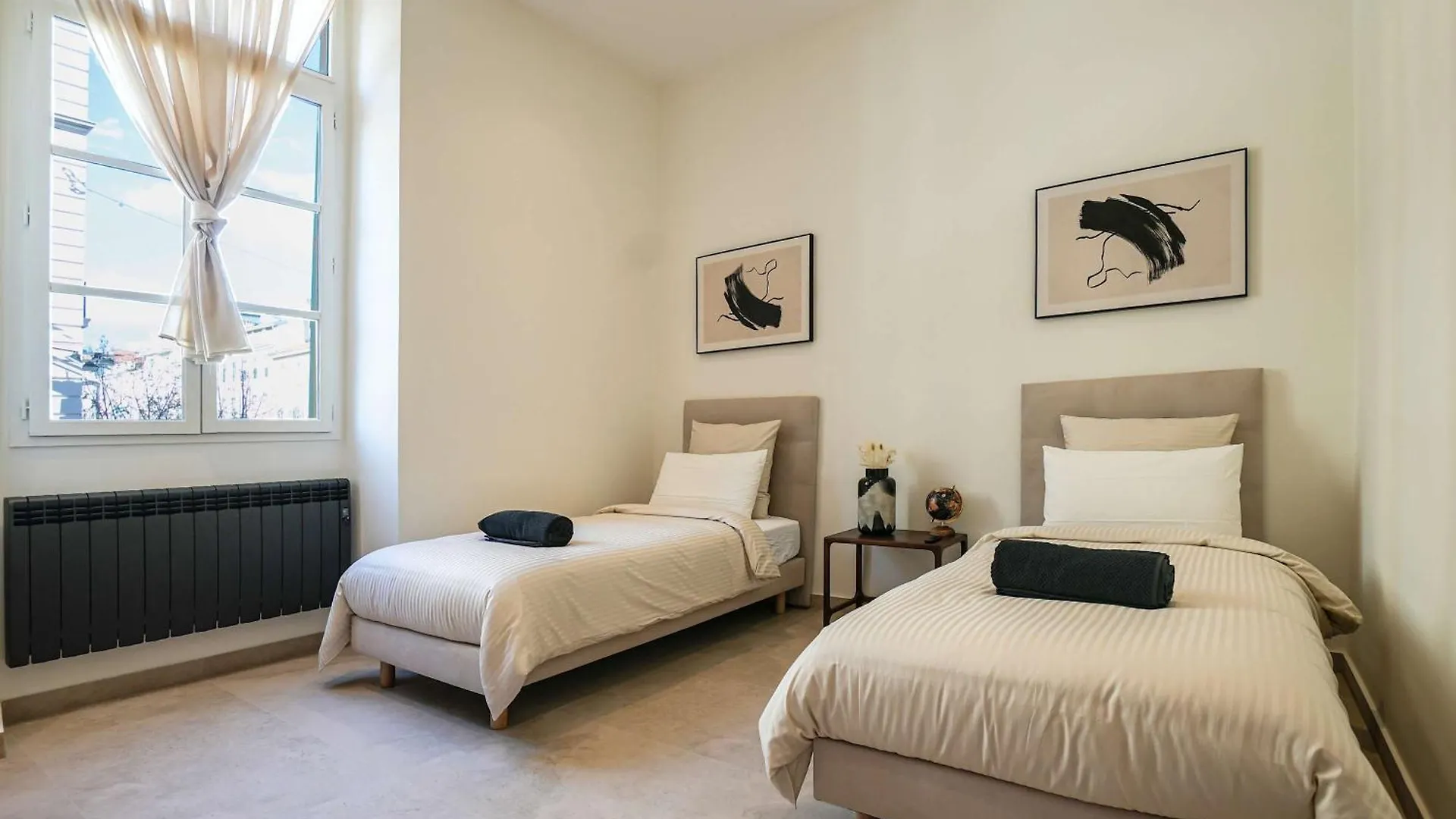 Massena Infinity Apartment Nice