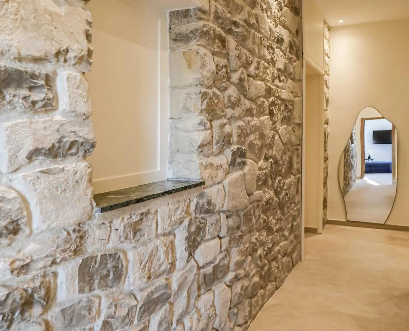 Massena Infinity Apartment Nice